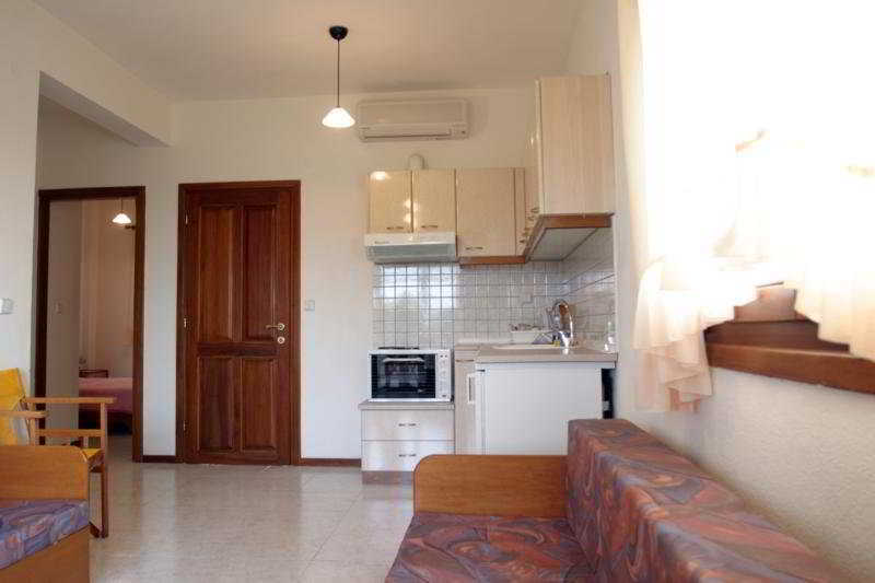 Elena Apartments Nikiti  Cameră foto